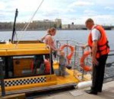 Популярность водного такси в Петербурге ежегодно растет
